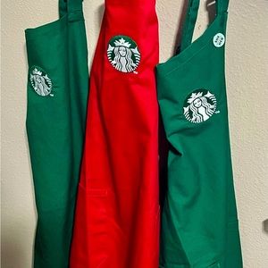 Brand new authentic 2022 Starbucks coffee company official aprons & pin.